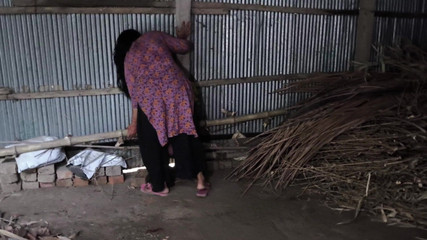 I See My StepCousin Cleaning the House I Hugged Her From Behind and Started Fucking Her in the Ass