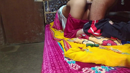 Bhabhi Ki Baid Par Thook Lagake Gaand Mari