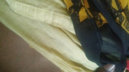 Amazing Sex with Indian Hot Bhabhi at Home!