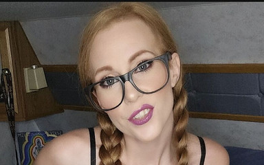 Sunsetred Gets Nasty