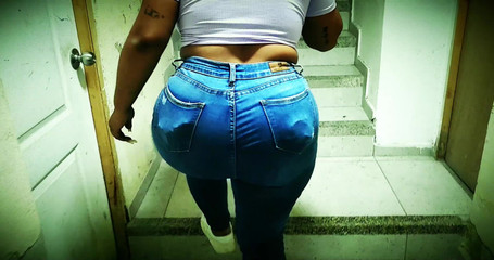 4K Season One... Cum on Those Juicy Titties