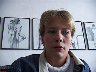 Blonde skank fingering