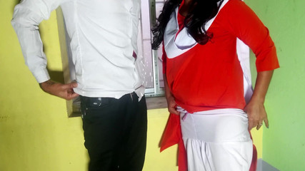 College Girl 18+ Quick Fucking in Classroom