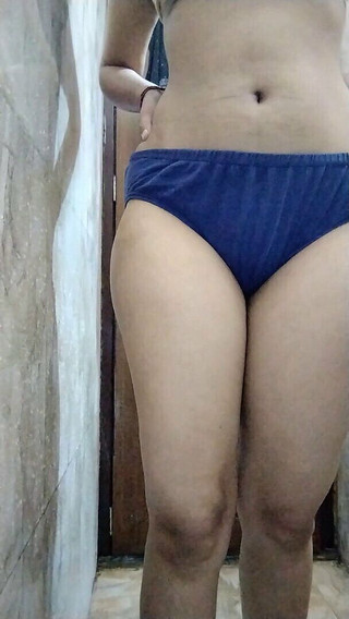 Young college girl tight pussy bathing with hot navel