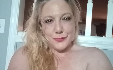 Avealynn takes it good