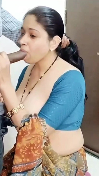 Big Boobs Bhabhi Sex with Landlord for Her Debt