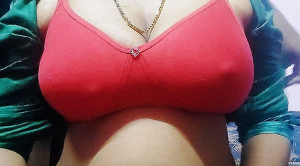 Super Hot and Sexy Desi Mohini Bhabhi