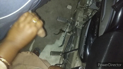 I Met a Flirty Girl on the Bike and Started Shaking My Dick, She Asked for a Blowjob