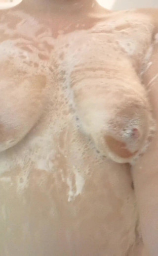 Cum play with me in the shower! I need a good washing baby! I have been so dirty...