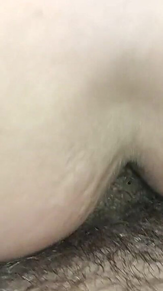 Pussy Licking in Bathroom, a Horny Black-haired