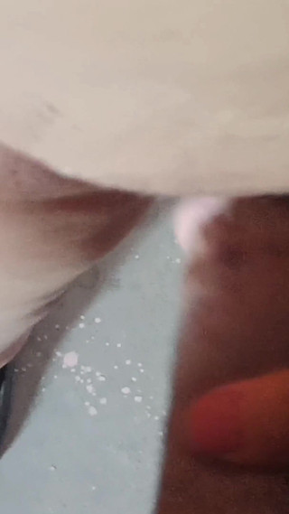 Fucked Her Like a and the Water in Her Pussy Came Out