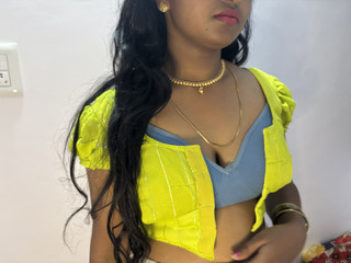 Desi Bhabi Cheating Husband Fucking Husband's Small Stepbrother