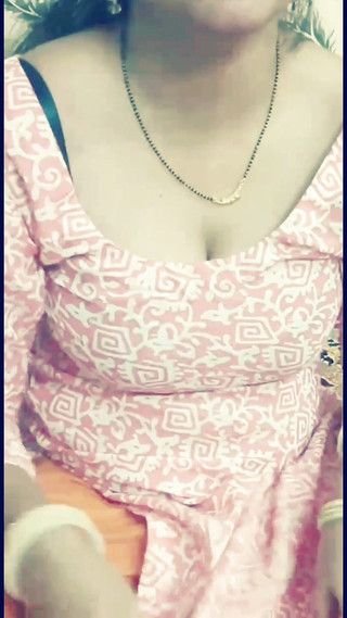 Newly Married Bhabhi Enjoy