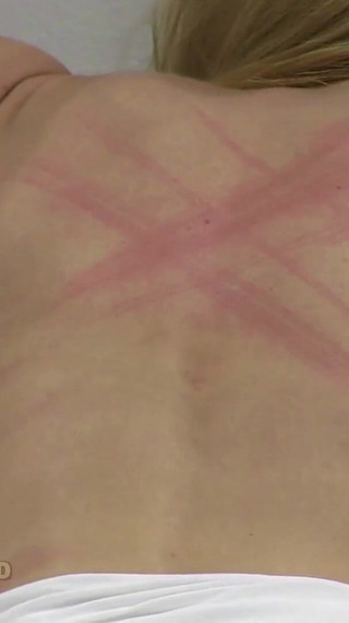 Great Luca Bella bare back whip