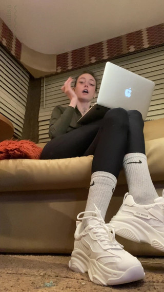 Shrinking My Foot-freak Boyfriend