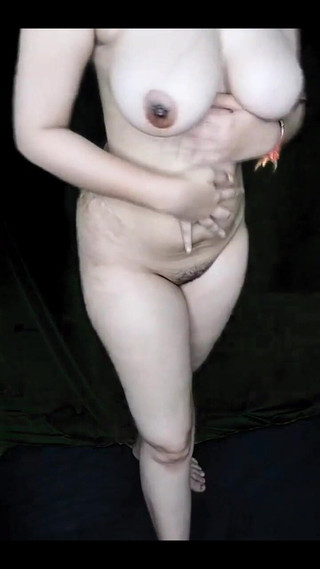 Super Hot Bhabhi Self Fucking in Bathroom