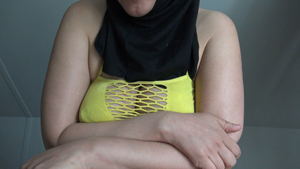 Big Tits Egyptian Cuckold Wife in London