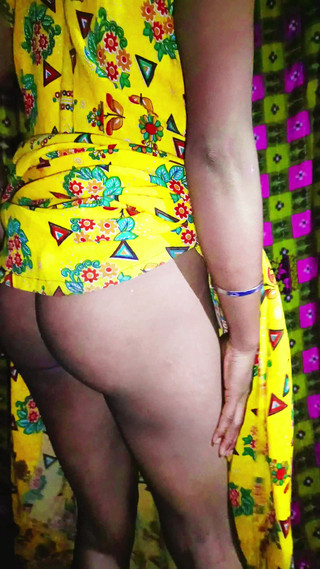 Idian Desi House Wife Big Booty Very Hot Beutiful Queen