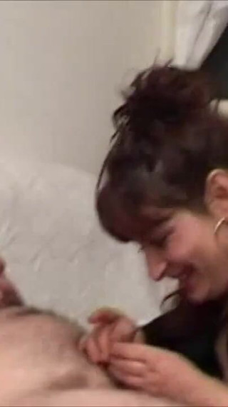 Mature lady gives perfect blowjob