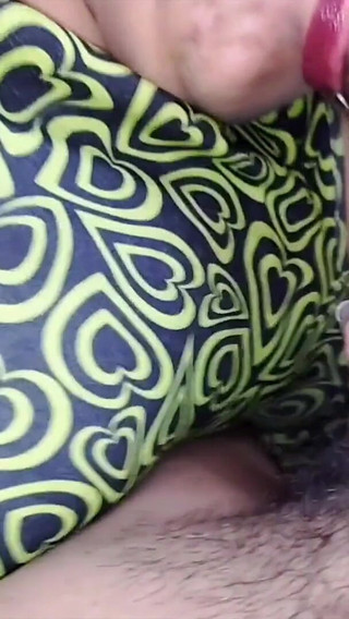 Moka Milne Par Nokar Ne Apni Maalkin Ko Chod Daala