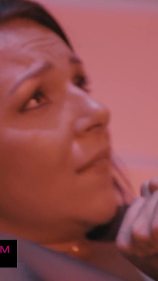 84894_01_PREMIUM.mp4