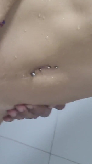 Fucking Nicely in the Bath with My Cock Husband