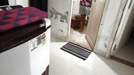 Sexy Hotgirl21 Stepaunty Does Very Sexy Activity When Seen From in Bathroom.