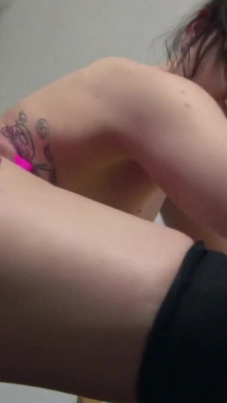 Big ass brunette gets her ass fucked hard