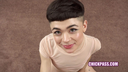 Raunchy alt chick Magenta Lexx is taking some cock from Logan