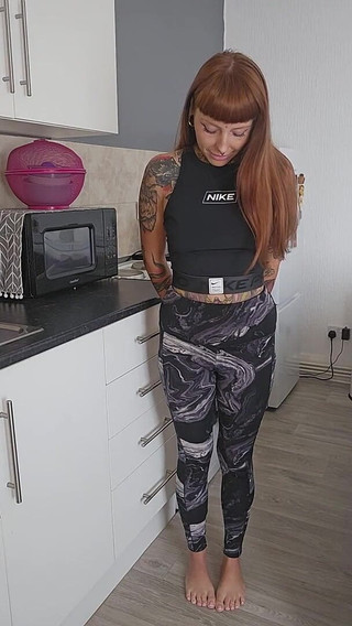 Pee Desperation in My Gym Leggings