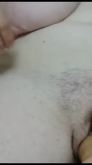 Leila Hotwife with Dildo