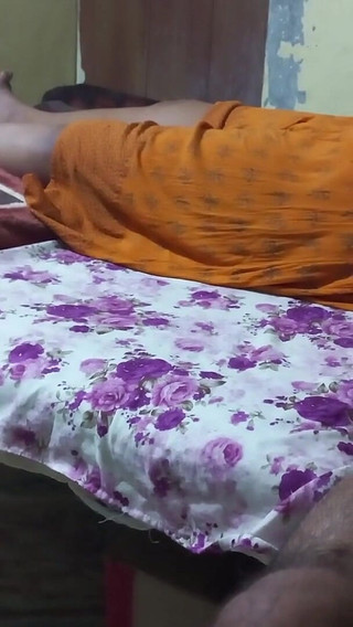 Deshi Stepmom Witching Porn in Mobile and Stepson Jerking