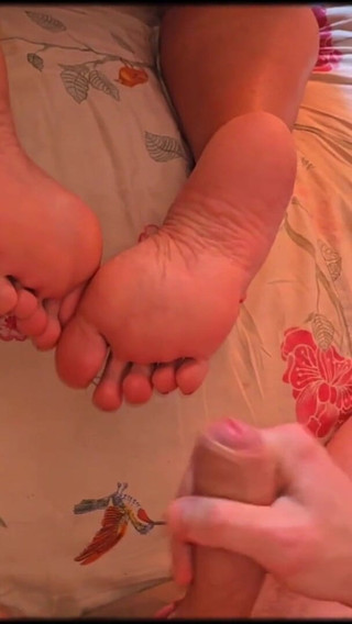 Testing the Stepmother's Legs and Pussy