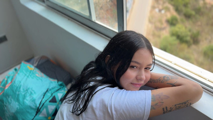 I Take Advantage of the Fact That My Beautiful Stepsister Is Sad to Comfort Her with My Big Cock and Come Inside Her