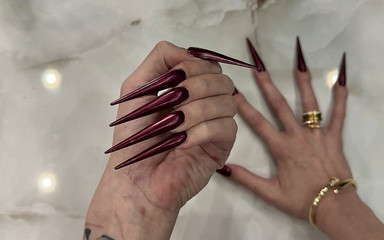 New Color Purple Long Nails, Sharp Stilettos, Long Fingers and Hands Worship, Palms Wide