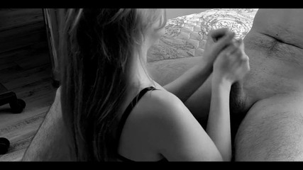 A Guy Fucks a Girl with a Big Ass in Homemade Porn