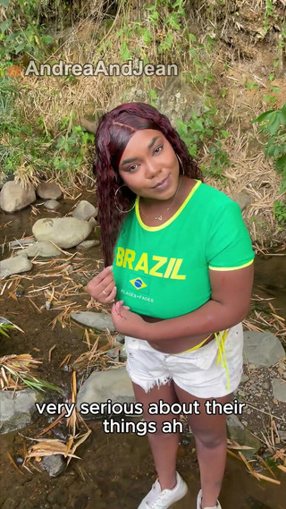 I Help Stranger and She Wanted to Go to the Woods to Have Sex with Me and We Almost Got Caught