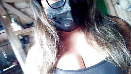 Latina Is Crazy to Start Making Homemade Porn in a Rented Country House