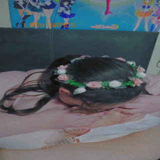 Fat Flower Goddess Can Suck Her Tits