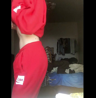 Skinny girl like masturbation