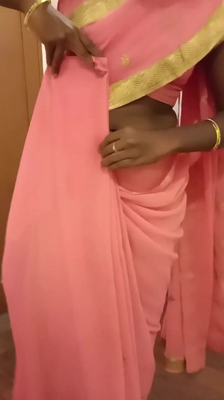 Dusky Indian Cuckold Wifes Big Ass & Pussy Teased Post Hotel Affairsaree Seduction! Indianhotwifex