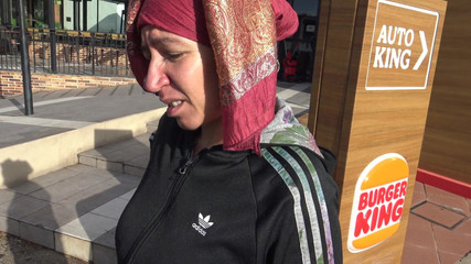 This Muslim Woman Is Hungry! Turkish MILF Gives Me a Handjob for a Burger!