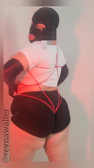 BBW - Esposa Gostosa Amarrada E Gozando Muito!