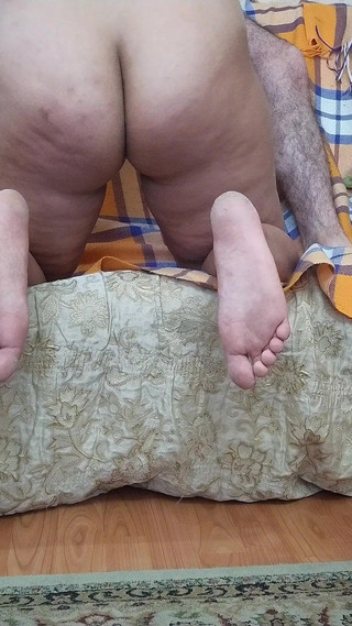 Desi girlfriend licks her boyfriend's dick and fucks his pussy on the couch plus bonus in her pussy