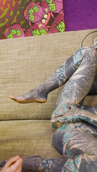 Alt Teen Gets Her Ass Fisted