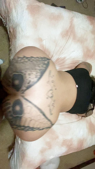 Big AZZ PAWG MILF back shots