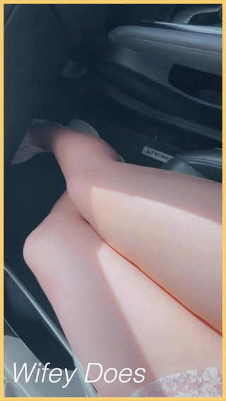 Compilation - Wifey Flashing Her Tits in the Car