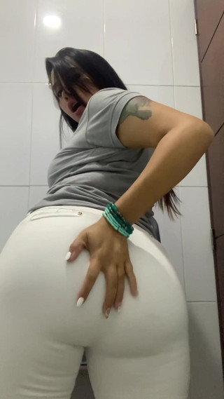 I Masturbated in the Office Bathroom