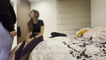 Two Girls Arrive From the Gym Sweaty, Take off Their Clothes and Smell Their Entire Bodies Until They Have an Orgasm