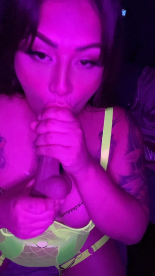 I Love Putting It in My Mouth